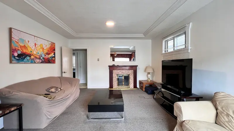 1250 E KING EDWARD AVENUE - photo 3 of 6