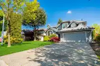 6336 190 STREET - thumbnail 1