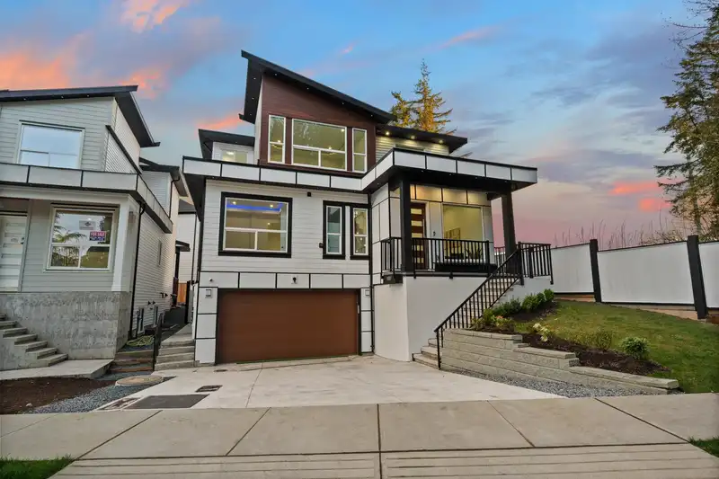 9889 HUCKLEBERRY DRIVE - photo 3 of 40