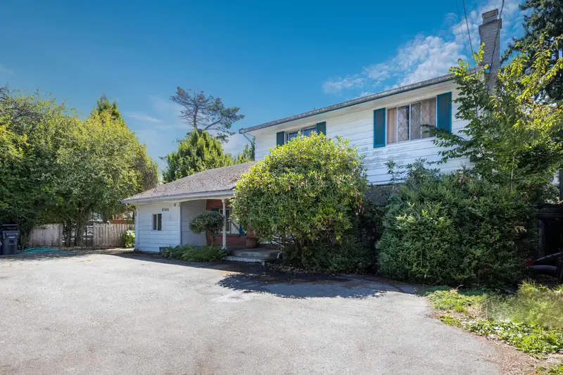 6580 WILLIAMS ROAD - photo 2 of 25