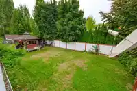 9253 137A STREET - thumbnail 5