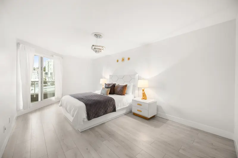 905 1185 QUAYSIDE DRIVE - photo 3 of 25