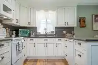 18565 62 AVENUE - thumbnail 13