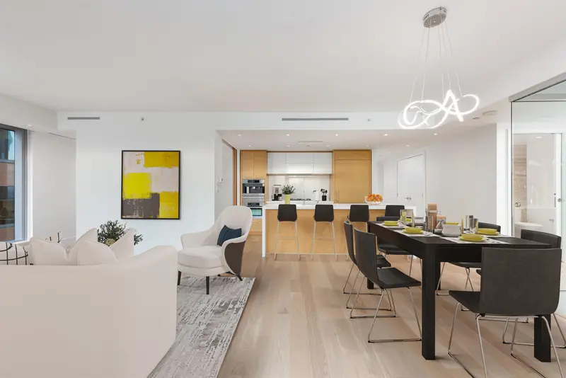 2301 667 HOWE STREET - photo 3 of 25