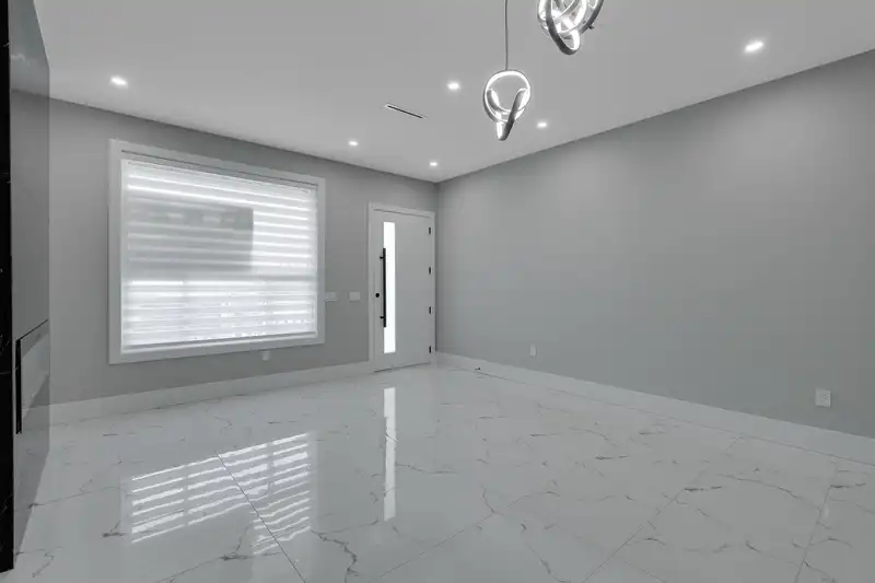 14750 62A AVENUE - photo 4 of 25