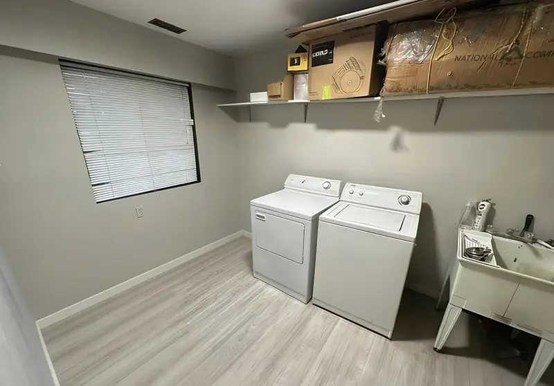 13464 98A AVENUE - photo 3 of 25