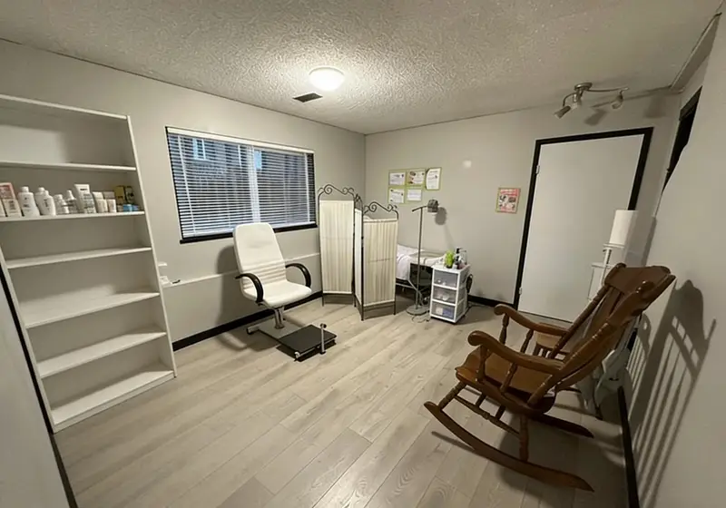 13464 98A AVENUE - photo 4 of 25