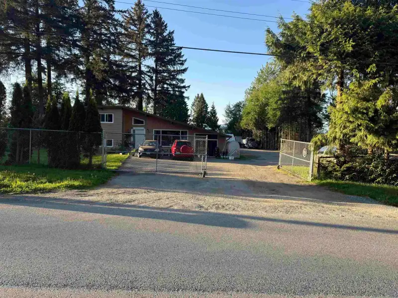 17791 97 AVENUE - photo 1 of 2