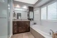 6107 186 STREET - thumbnail 25