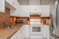 10 10340 156 STREET - thumbnail 18