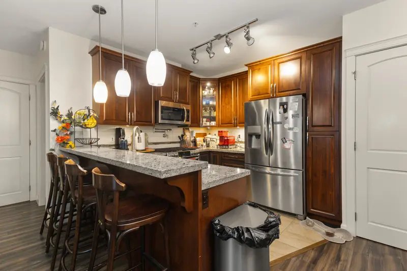 320 32445 SIMON AVENUE - photo 3 of 22