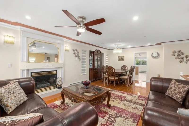 3545 VIEWMOUNT PLACE - photo 3 of 25