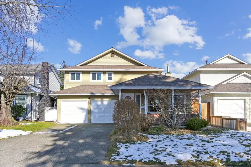 15439 95A AVENUE - photo 1 of 32