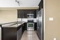 10 8418 163 STREET - thumbnail 4