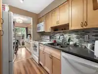 5 10595 153 STREET - thumbnail 7