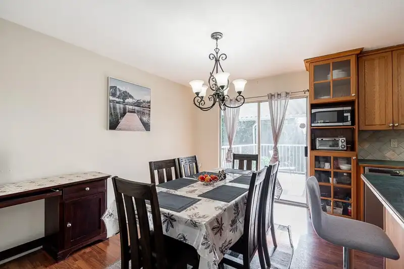 14370 68B AVENUE - photo 3 of 21