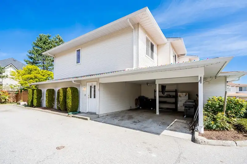 51 10051 155 STREET - photo 2 of 33