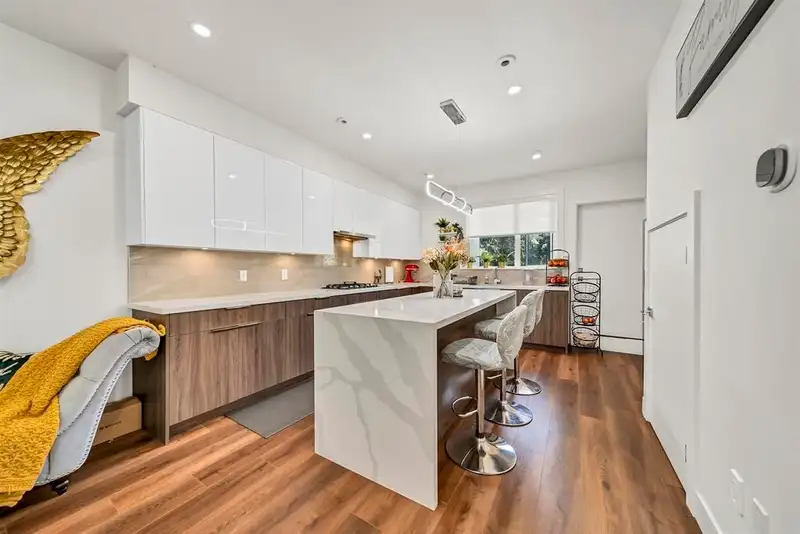 37 5858 132 STREET - photo 3 of 27