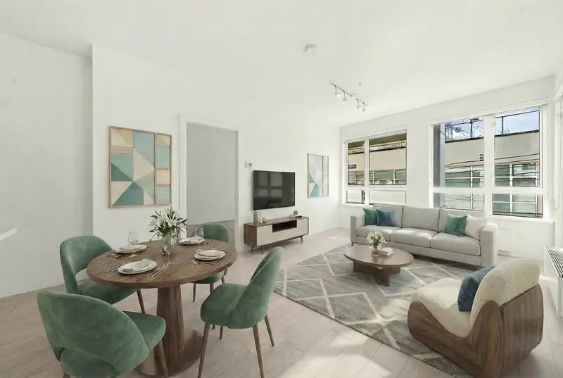 208 711 W 14TH STREET - photo 3 of 25