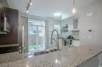 138 18777 68A AVENUE - thumbnail 13