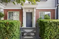83 7233 189 STREET - thumbnail 3