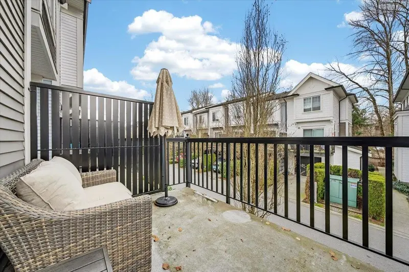 39 3010 RIVERBEND DRIVE - photo 3 of 25