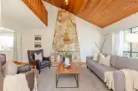 10758 FRASERGLEN DRIVE - thumbnail 7