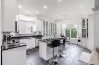 14867 76A AVENUE - thumbnail 4