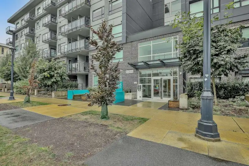 119 10777 138 STREET - photo 1 of 1