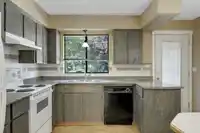 18233 60A AVENUE - thumbnail 10
