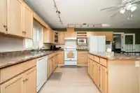 12242 64 AVENUE - thumbnail 15