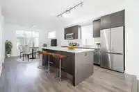 61 15340 GUILDFORD DRIVE - thumbnail 4