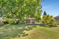 14246 102 AVENUE - thumbnail 2