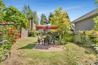 14246 102 AVENUE - thumbnail 4