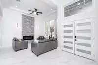 7917 147A STREET - thumbnail 2