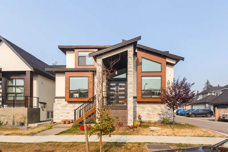 12785 59A AVENUE - photo 1 of 27