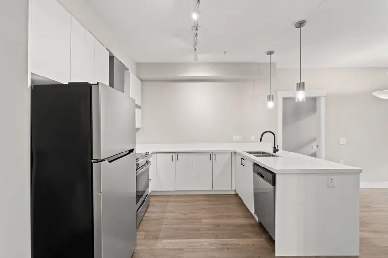 A101 20838 78B AVENUE - photo 3 of 25