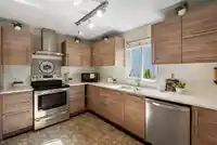 9511 160 STREET - thumbnail 7