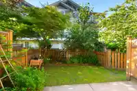 8 6383 140 STREET - thumbnail 16