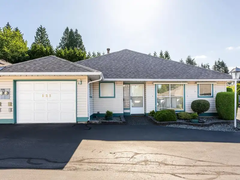 125 10172 141 STREET - photo 1 of 12
