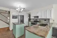 7588 150A STREET - thumbnail 16