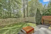 21 19560 68 AVENUE - thumbnail 35
