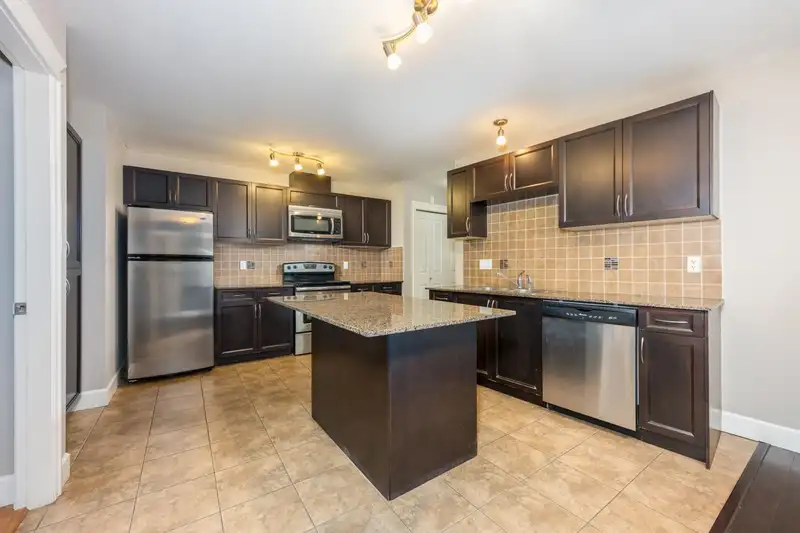 311 12088 75A AVENUE - photo 1 of 24
