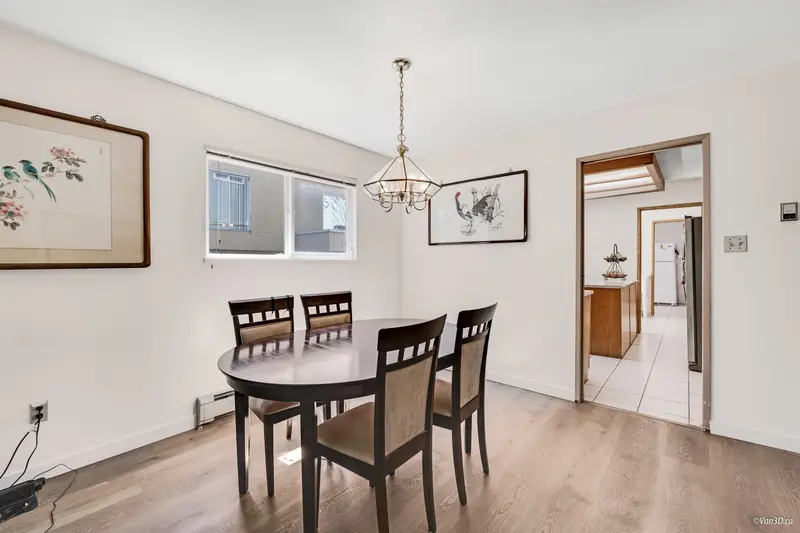 8607 SELKIRK STREET - photo 3 of 25