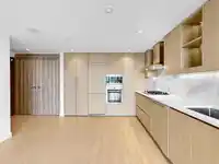 3106 9887 WHALLEY BOULEVARD - thumbnail 8