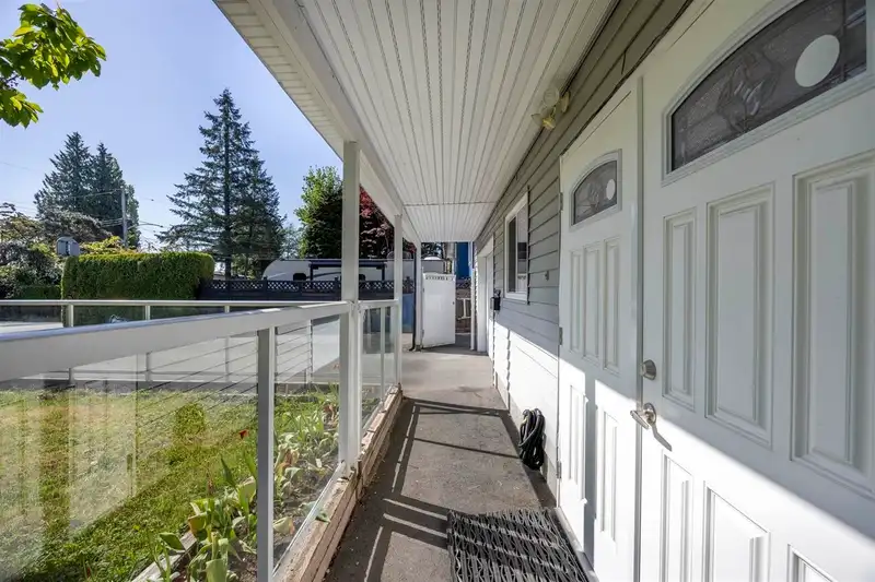 9923 SEMIAHMOO ROAD - photo 4 of 37