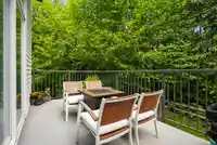 24 18681 68 AVENUE - thumbnail 11