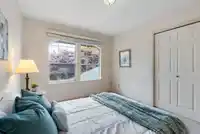 8129 154B STREET - thumbnail 24