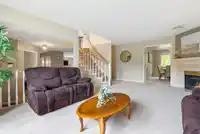 8129 154B STREET - thumbnail 4