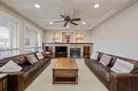 7288 147A STREET - thumbnail 10